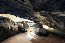 Aludibondbild CAVEMAN