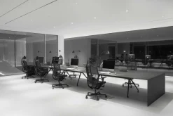 Drehstuhl AluMedic Black