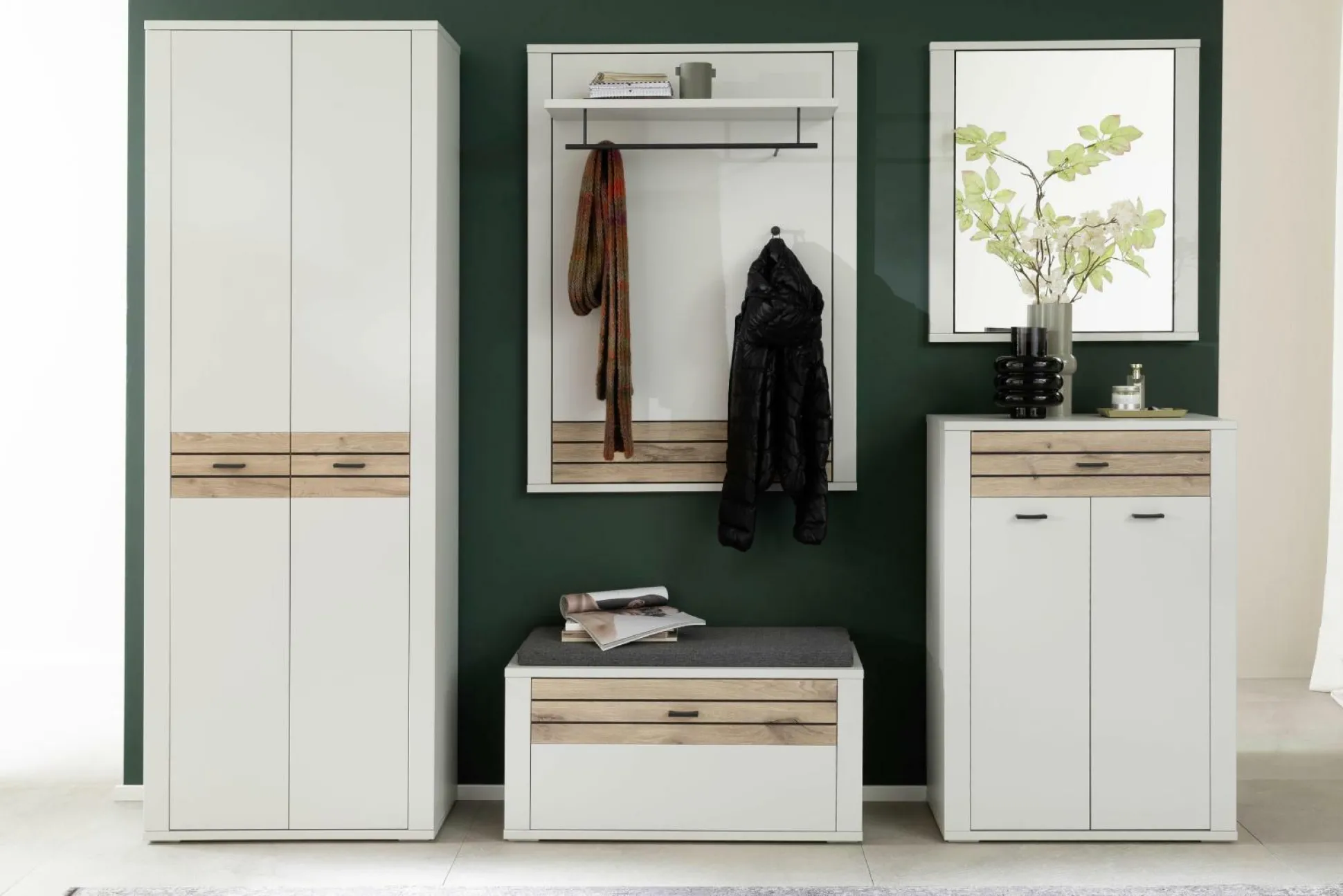 Garderobenset MANTENA