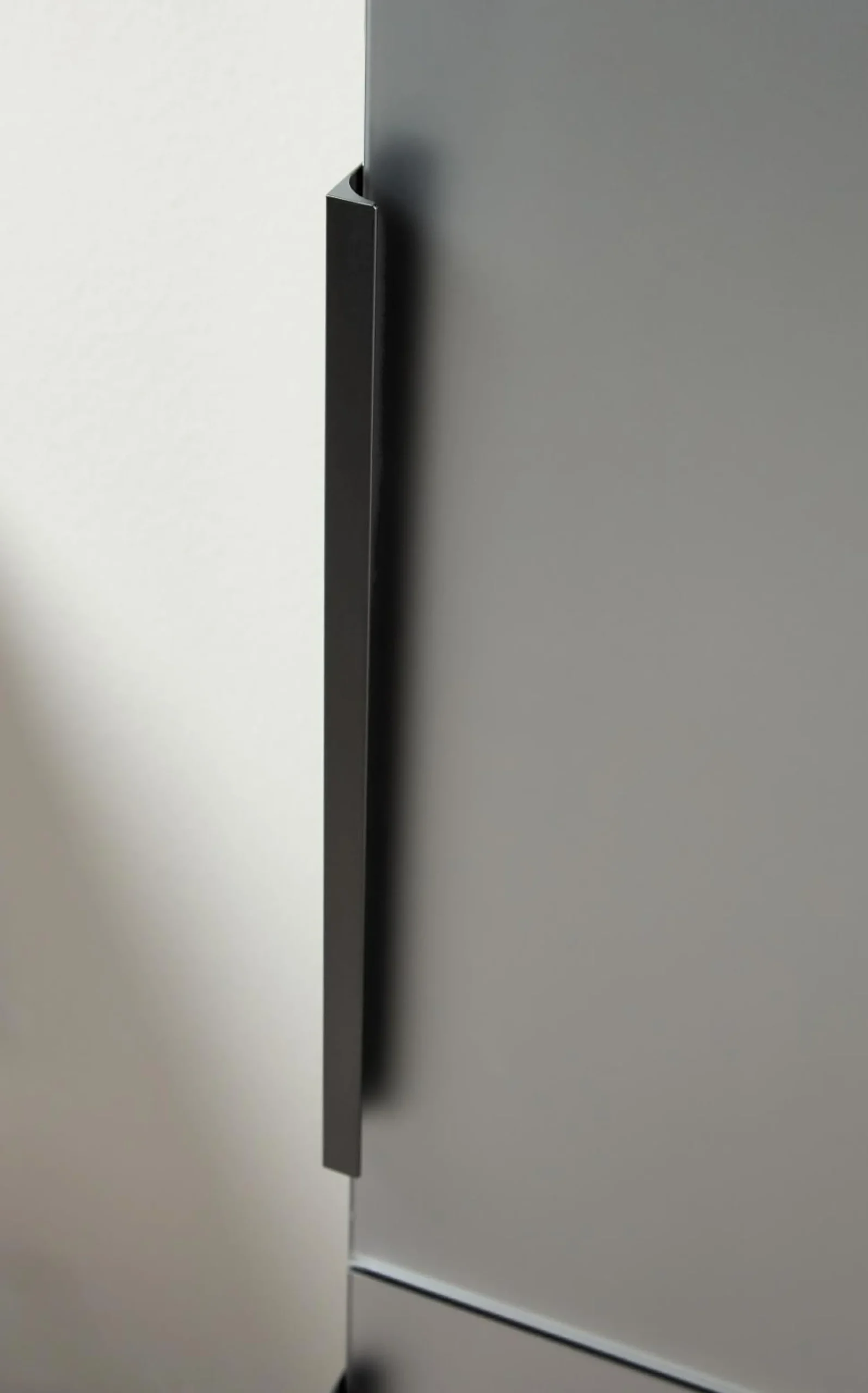 Hochschrank MONDO ARTA