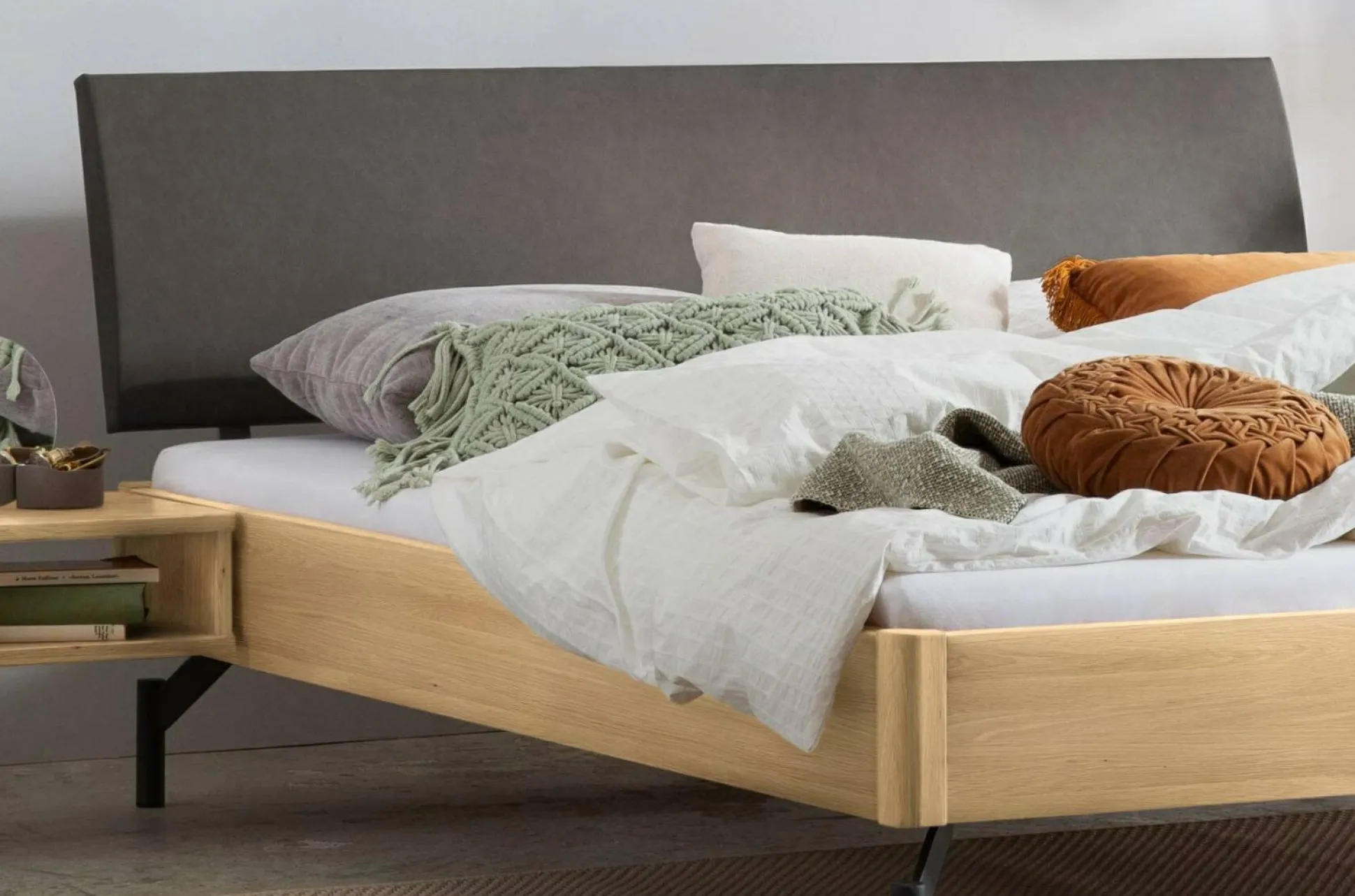 Holzbett HASENA BRONI