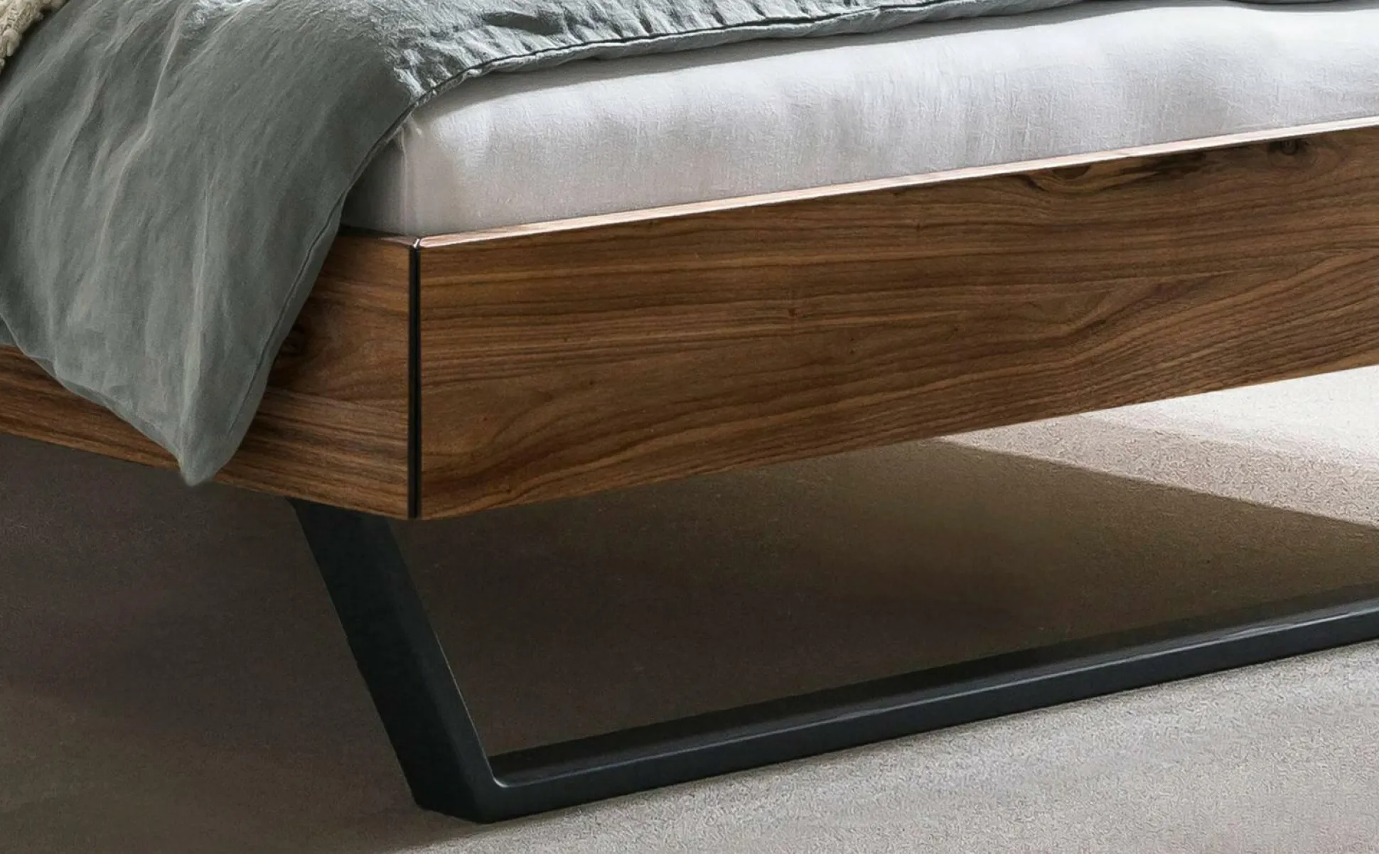 Holzbett HASENA PIETRO