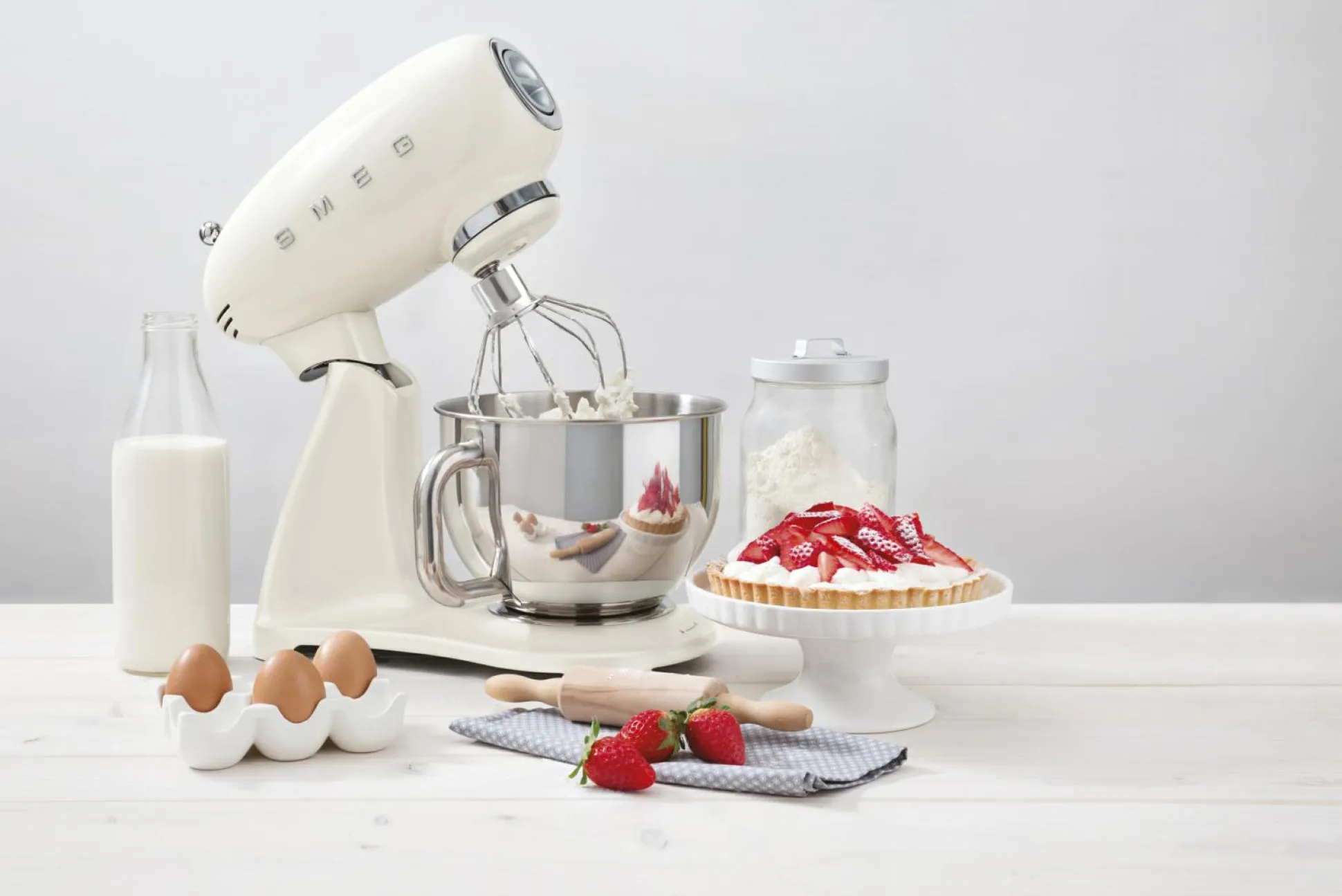 Küchenmaschine smeg