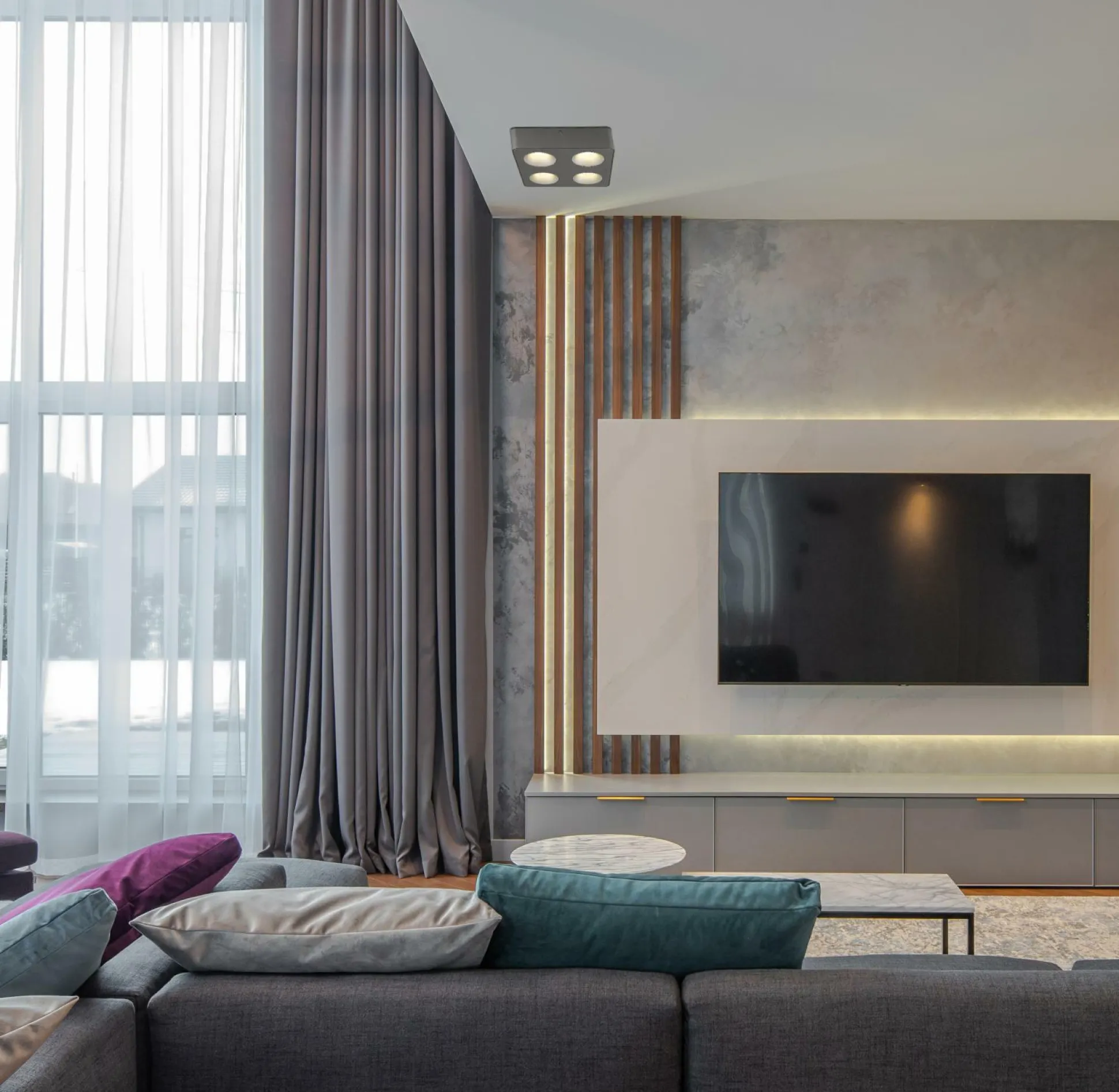 LED Strahler HANGARAU