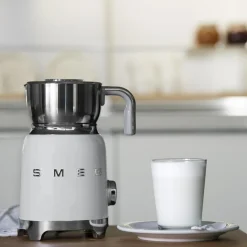 Milchaufschäumer smeg