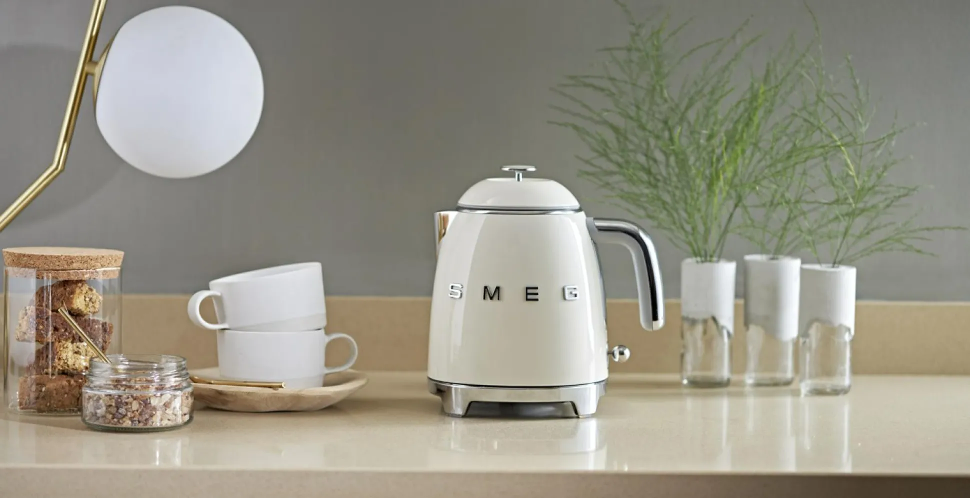 Mini-Wasserkocher smeg
