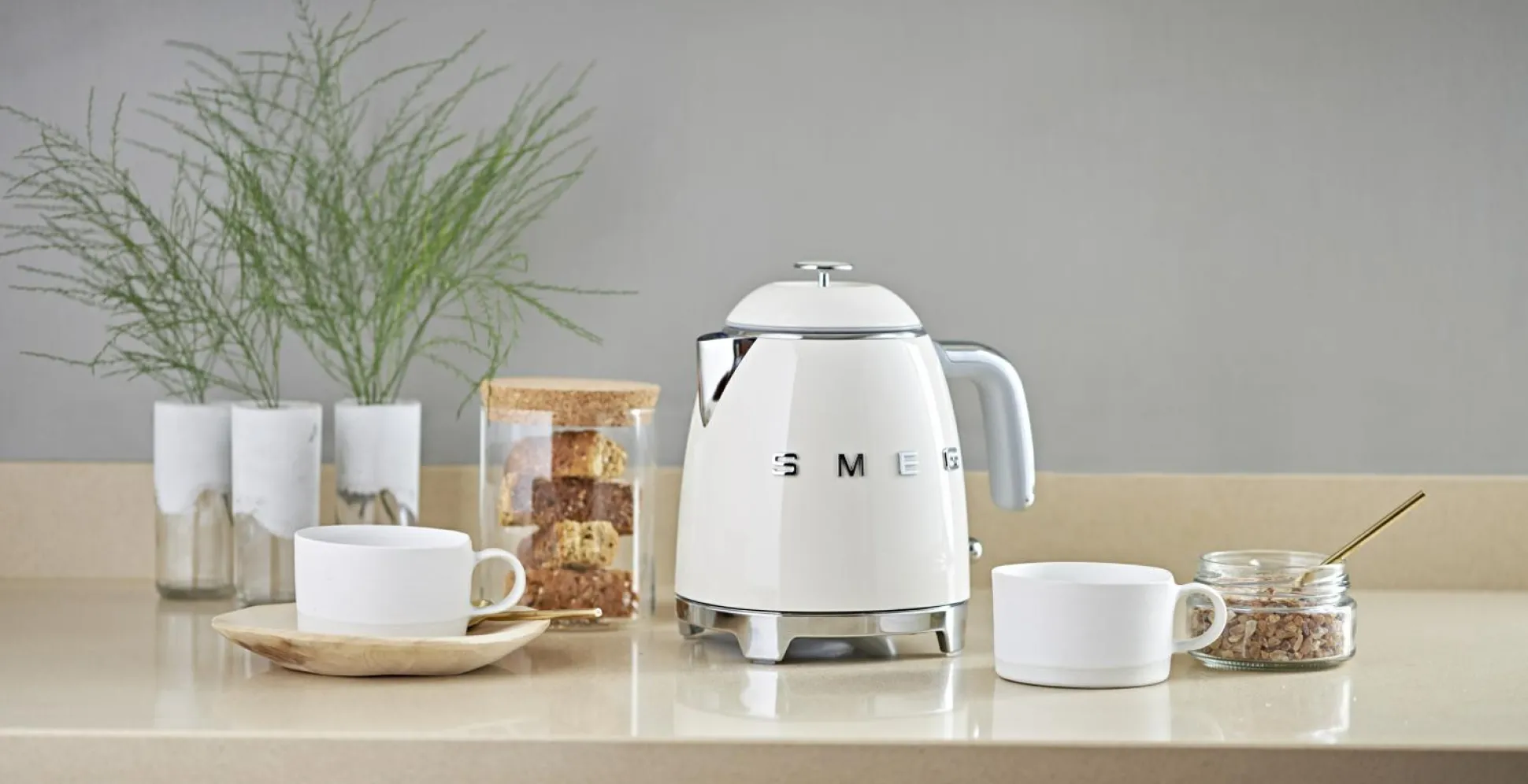 Mini-Wasserkocher smeg