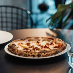 Pizzateller MANUFACTURE ROCK