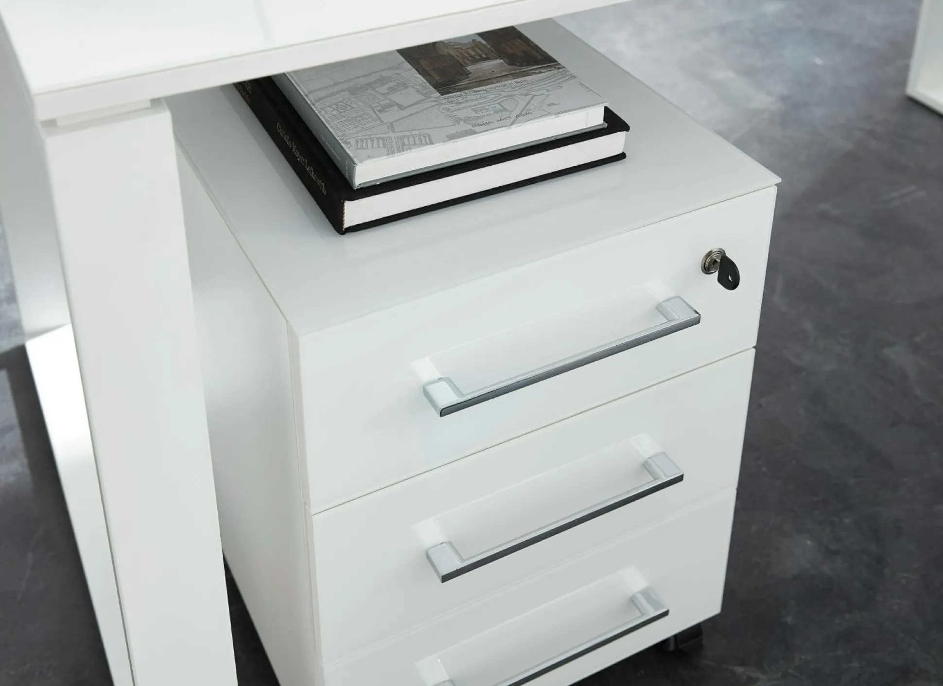 Schreibtisch MONTERIA