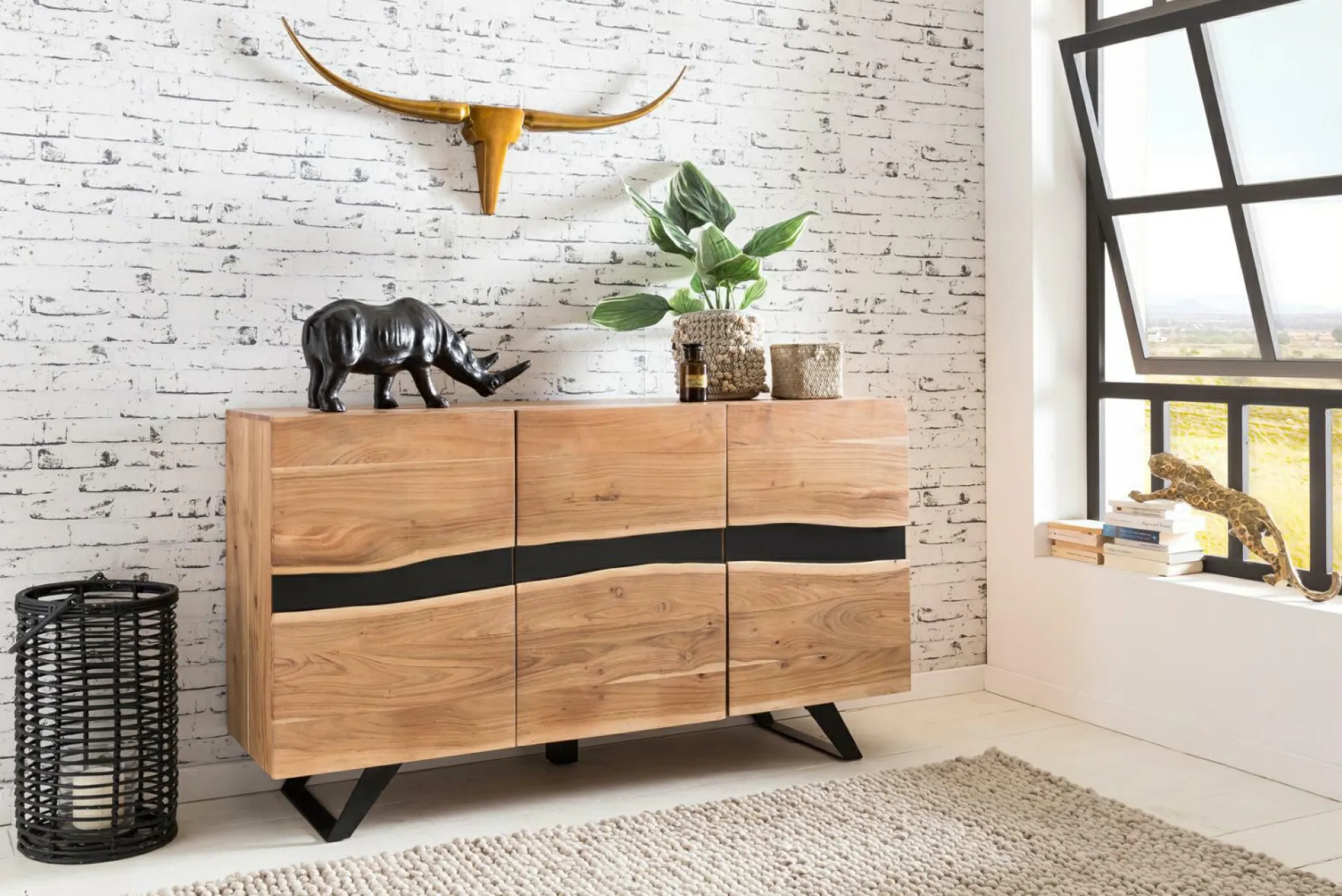 Sideboard