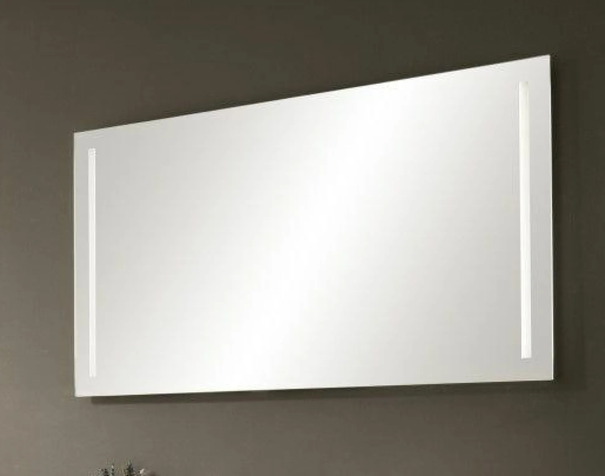 Spiegel kenborg FRANKFURT