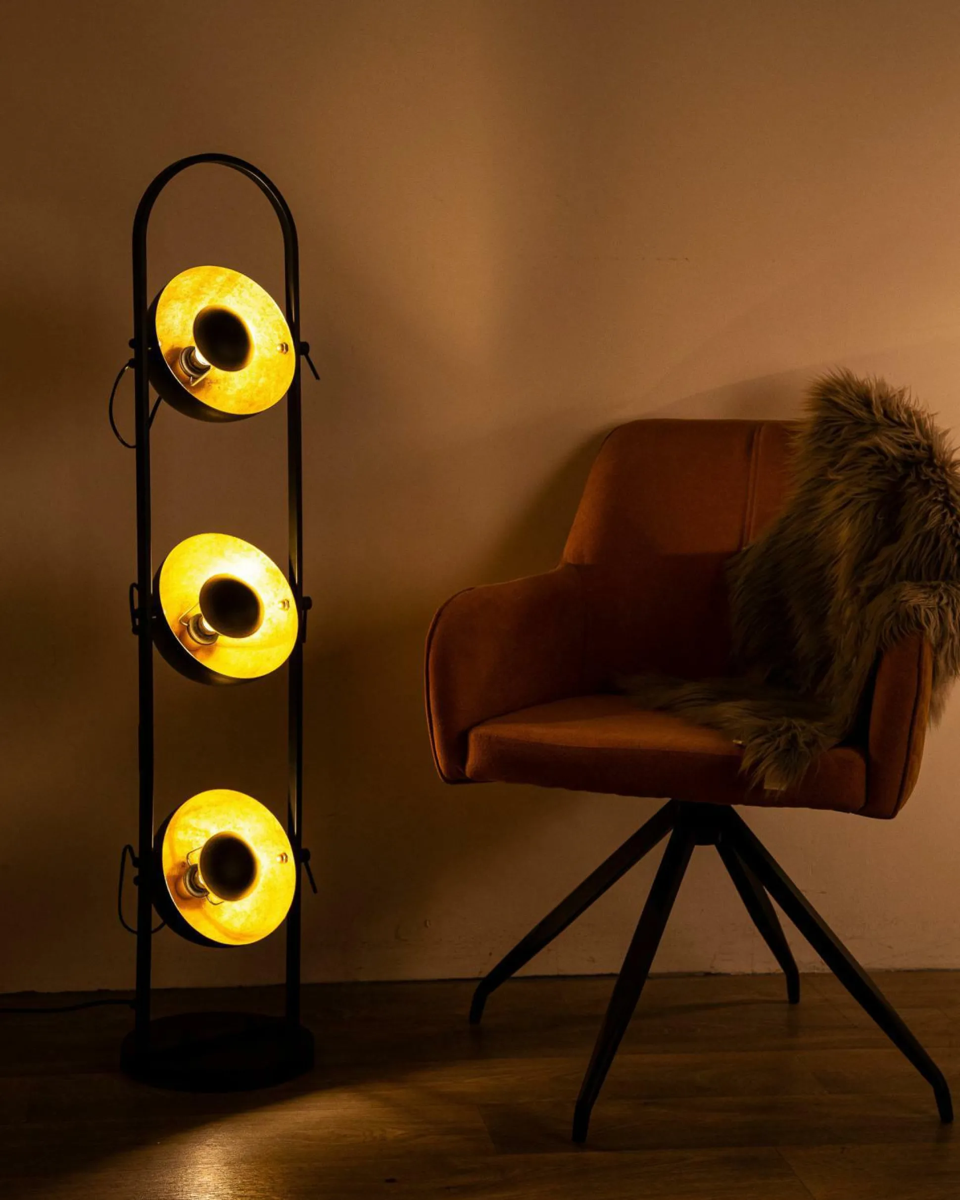 Stehleuchte OLE