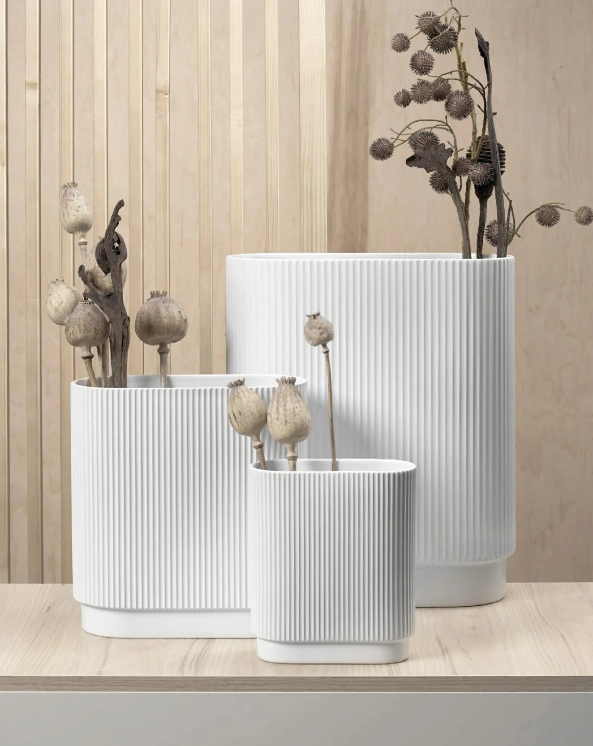 Vase ART DECO weiß matt