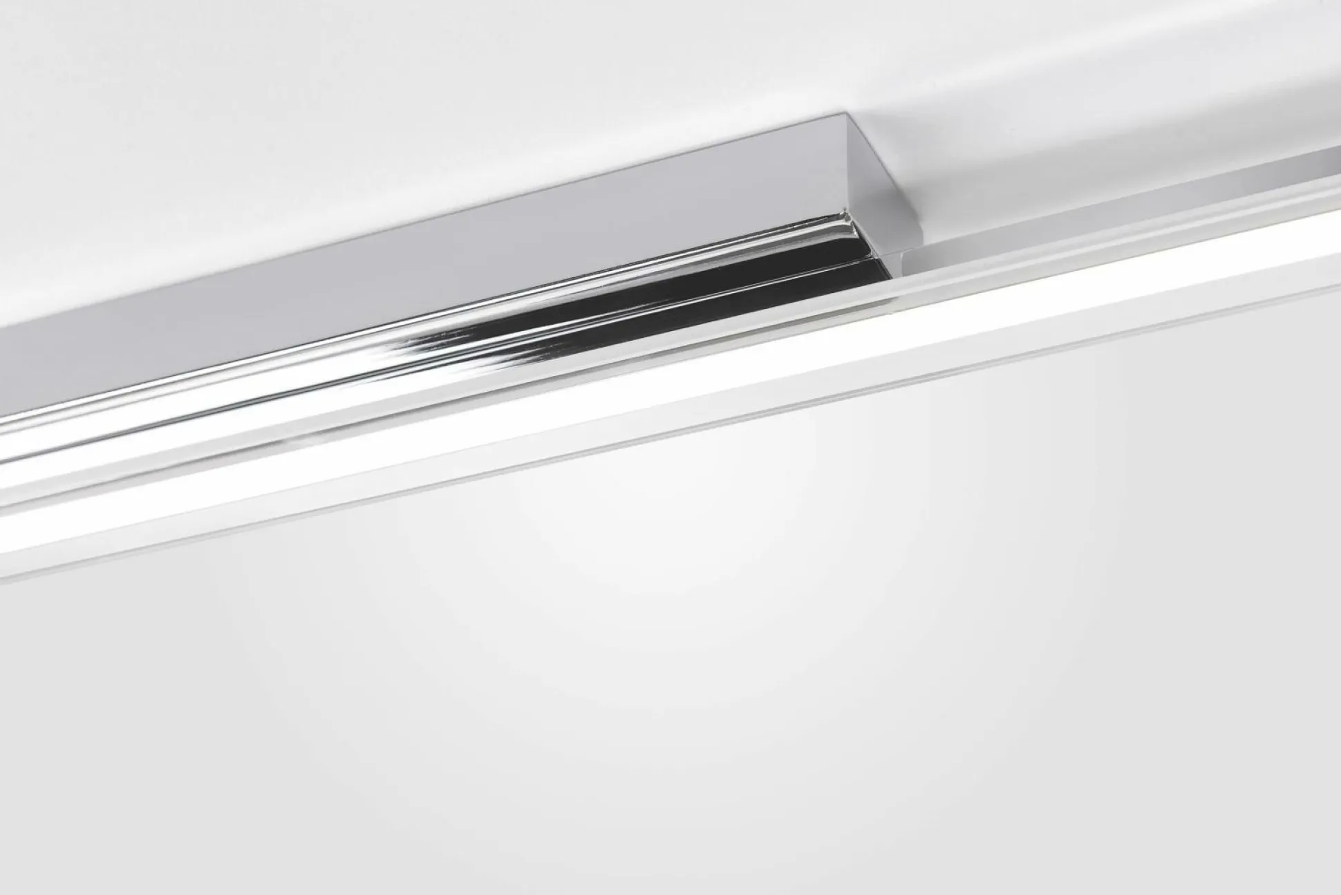 Wand-/Spiegelleuchte